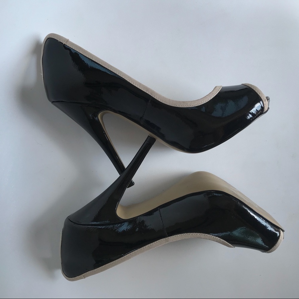 French Connection Black Peep Toe heel Size 7 1/2 - Picture 2 of 7